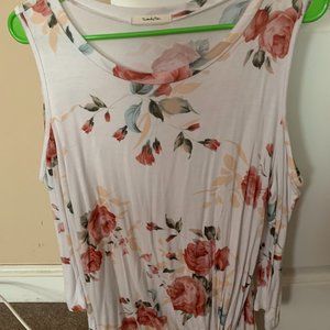 Women's Cold Shoulder Top Size L